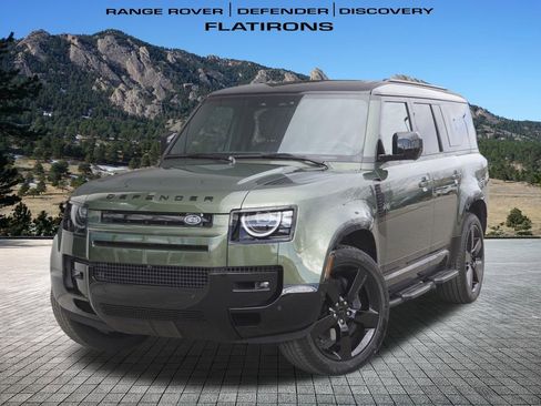 New 2026 Land Rover Defender 130 X-Dynamic SE image 1