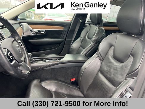 Used 2018 Volvo S90 T6 Inscription w/ Convenience Package image 41