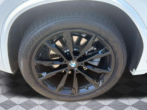 Used 2025 BMW X4 xDrive30i w/ Premium Package AWD/4WD image 13