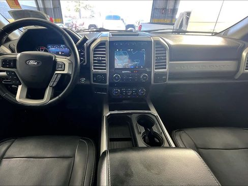 Used 2017 Ford F250 Lariat w/ Lariat Ultimate Package image 16