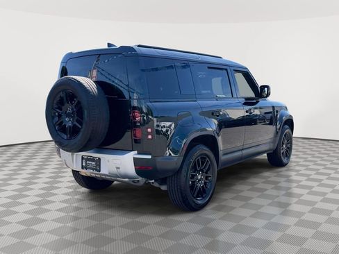 Used 2025 Land Rover Defender 110 S AWD/4WD image 9