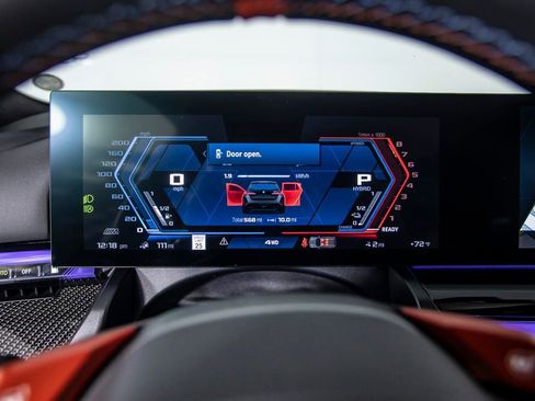 Used 2025 BMW M5 Touring image 27