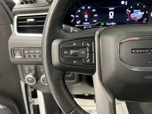 Used 2022 GMC Yukon XL Denali AWD/4WD image 27