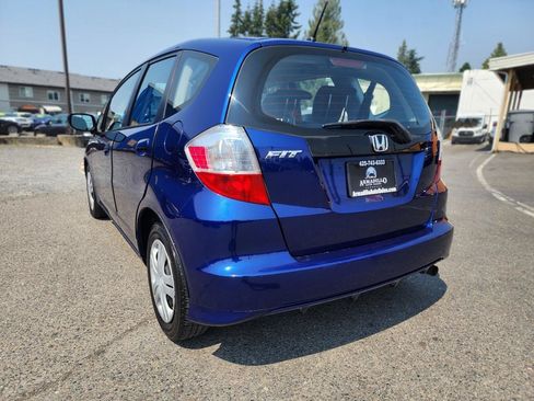 Used 2011 Honda Fit image 12
