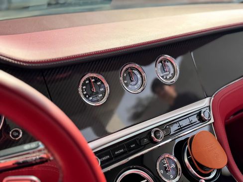 Used 2022 Bentley Continental GT Speed image 20