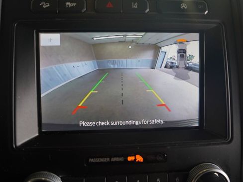 Used 2021 Ford Expedition Max Limited AWD/4WD image 18