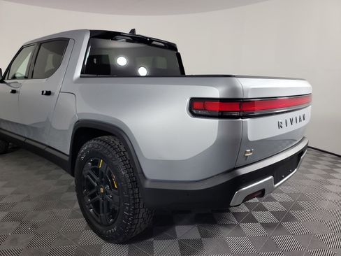 Used 2023 Rivian R1T Adventure image 37