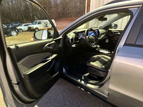 New 2026 Chevrolet Trax ACTIV image 13