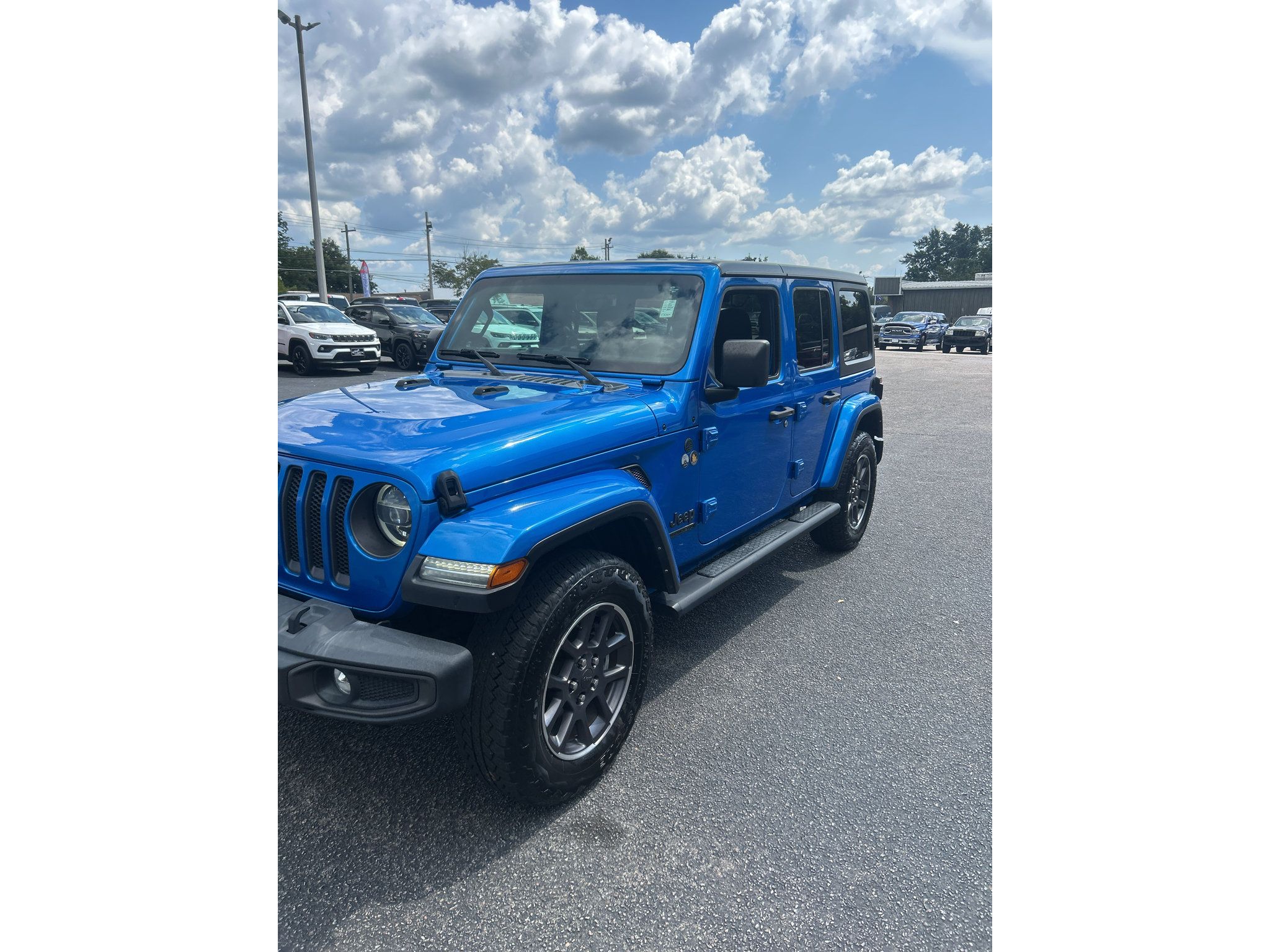 Used 2021 Jeep Wrangler Unlimited Sport AWD/4WD image 3
