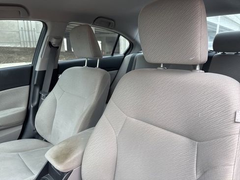 Used 2013 Honda Civic LX image 9