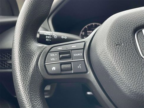 Certified 2023 Honda HR-V LX image 19