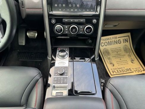 Used 2019 Land Rover Discovery HSE Luxury AWD/4WD image 27