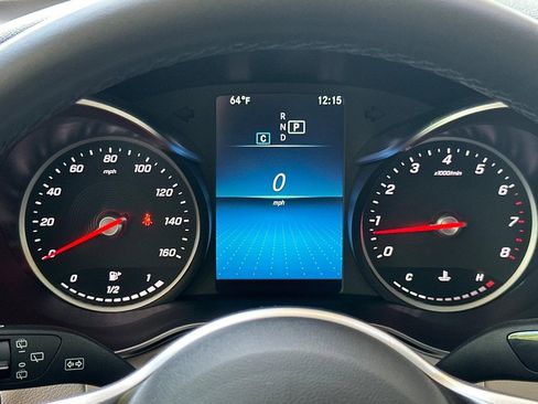 Used 2022 Mercedes-Benz GLC 300 4MATIC image 18