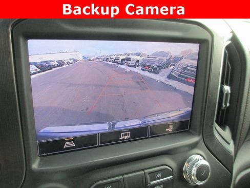 Certified 2022 GMC Sierra 1500 AT4 w/ AT4 Premium Package image 14