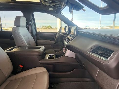 Used 2023 GMC Yukon SLT image 22