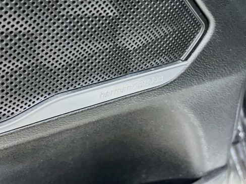 Certified 2021 Hyundai Santa Fe Limited AWD/4WD image 18