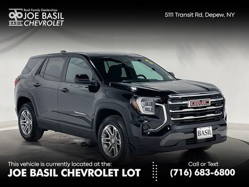 Used 2026 GMC Terrain Elevation image 1