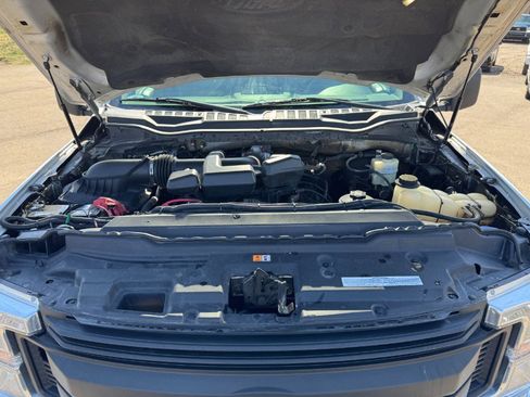 Used 2017 Ford F250 XL w/ XL Value Package image 19