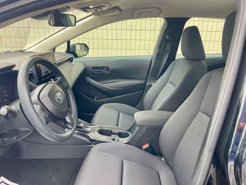 Used 2024 Toyota Corolla LE FWD image 9