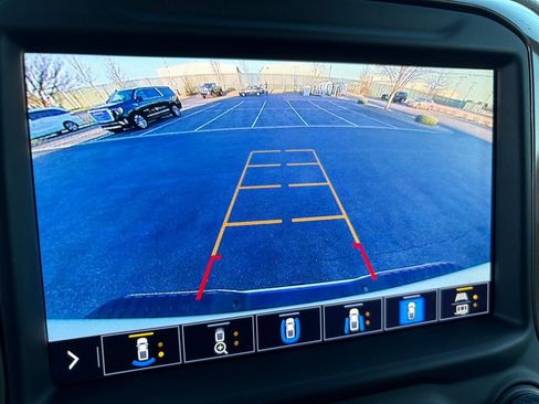 Certified 2023 Chevrolet Silverado 2500 High Country w/ Technology Package image 39