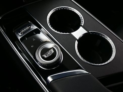 Used 2024 Cadillac Lyriq Luxury RWD image 21