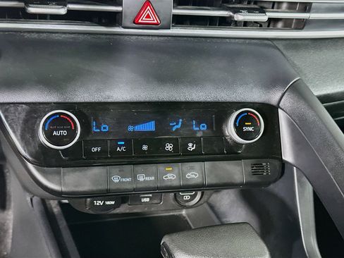 Used 2021 Hyundai Elantra SEL FWD image 23