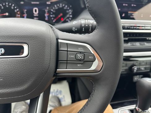 New 2026 Jeep Compass Latitude image 63