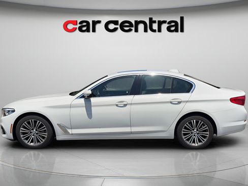 Used 2020 BMW 530i w/ Convenience Package RWD image 2