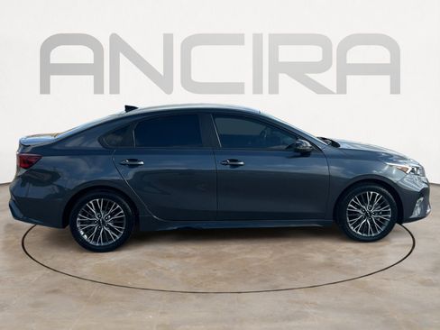 Used 2024 Kia Forte GT-Line FWD image 11
