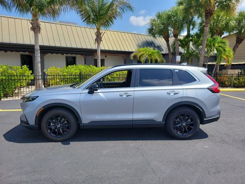 Used 2024 Honda CR-V Sport-L image 9