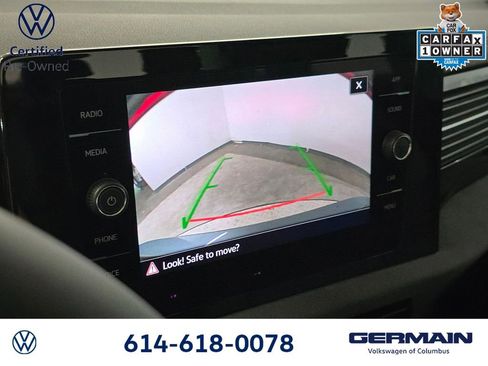 Used 2025 Volkswagen Jetta SE w/ Sunroof Package FWD image 30