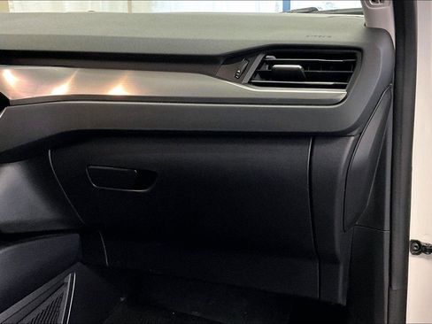 Used 2022 Ford Escape Titanium w/ Class II Trailer Tow Package image 15