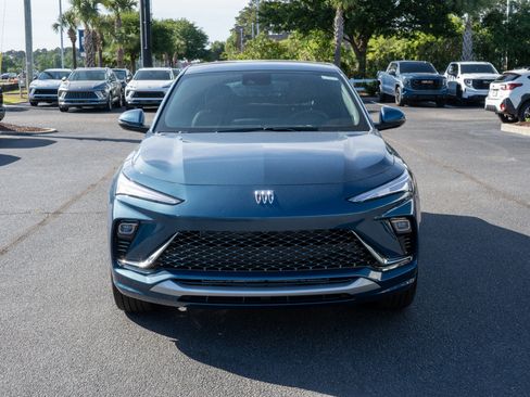 New 2026 Buick Envista Avenir FWD image 8