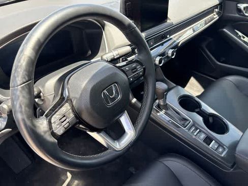 Used 2024 Honda Civic Touring image 10