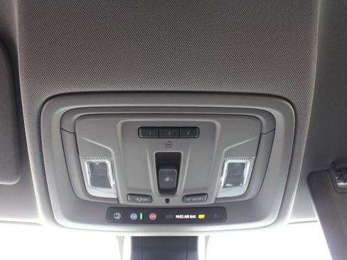 Used 2019 GMC Sierra 1500 SLT w/ SLT Premium Plus Package image 27