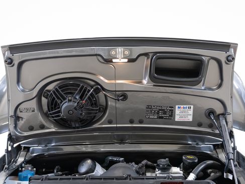 Used 2011 Porsche 911 GT3 RWD image 98