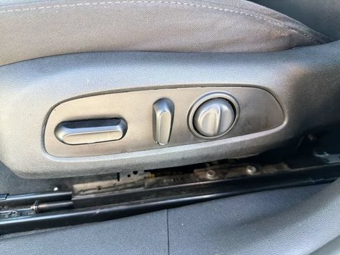 Used 2021 Chevrolet Malibu LT FWD image 20