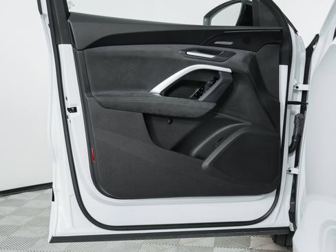 Used 2025 Audi SQ5 Premium Plus image 18