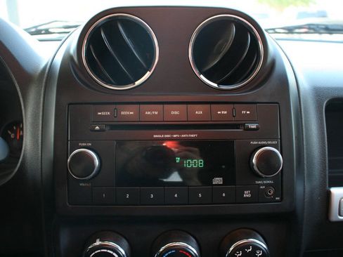 Used 2014 Jeep Compass Sport w/ Power Value Group AWD/4WD image 19