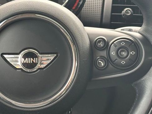 Used 2018 MINI Cooper 4-Door Hardtop FWD image 24