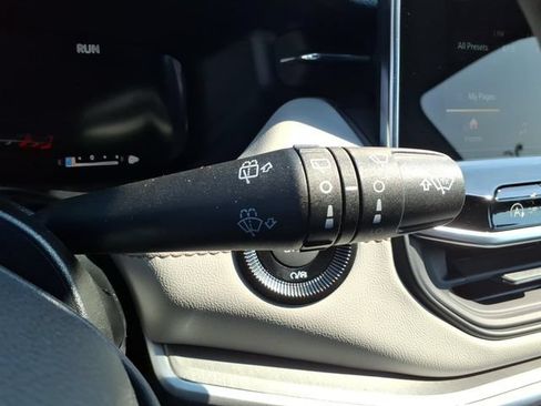 New 2026 Jeep Compass Limited AWD/4WD image 21