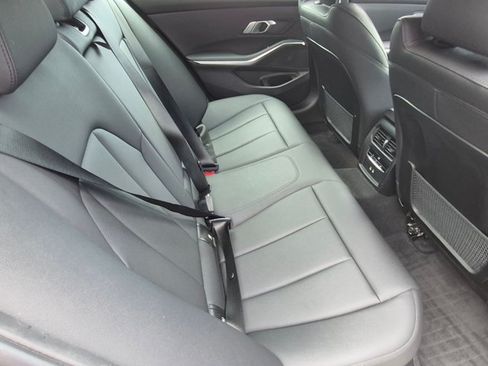 Used 2021 BMW 330i Sedan RWD image 18