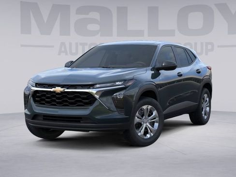 New 2026 Chevrolet Trax LS FWD image 7