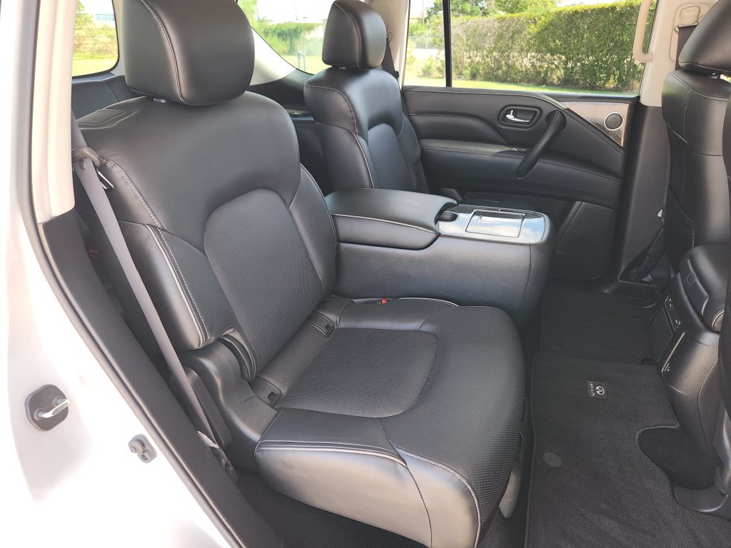 Used 2023 INFINITI QX80 Luxe w/ Cargo Package RWD image 16