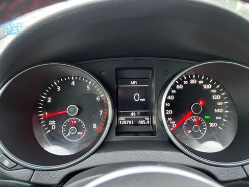 Used 2010 Volkswagen GTI 4-Door image 26