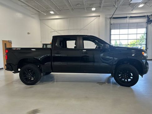 Used 2024 Chevrolet Silverado 1500 RST AWD/4WD image 4