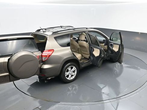 Used 2012 Toyota RAV4 4WD w/ Upgrade Value Pkg image 24