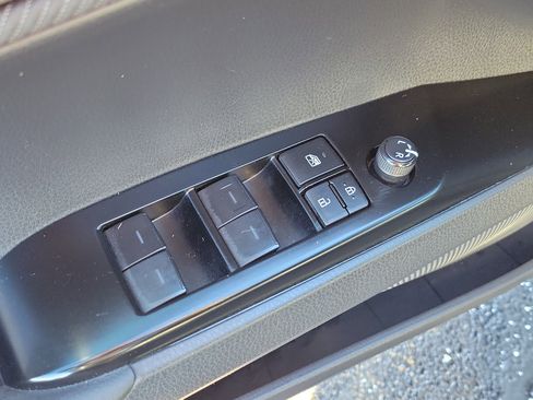 Certified 2025 Toyota Camry SE image 19