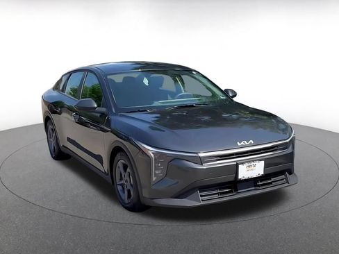 Used 2025 Kia K4 FWD image 3