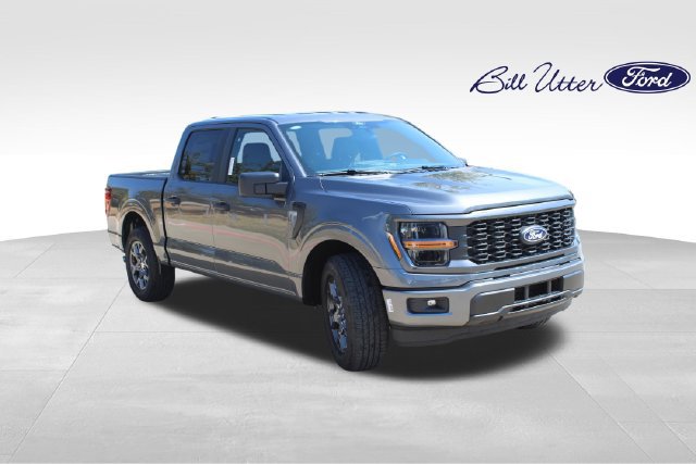New 2026 Ford F150 STX w/ Equipment Group 200A RWD image 2